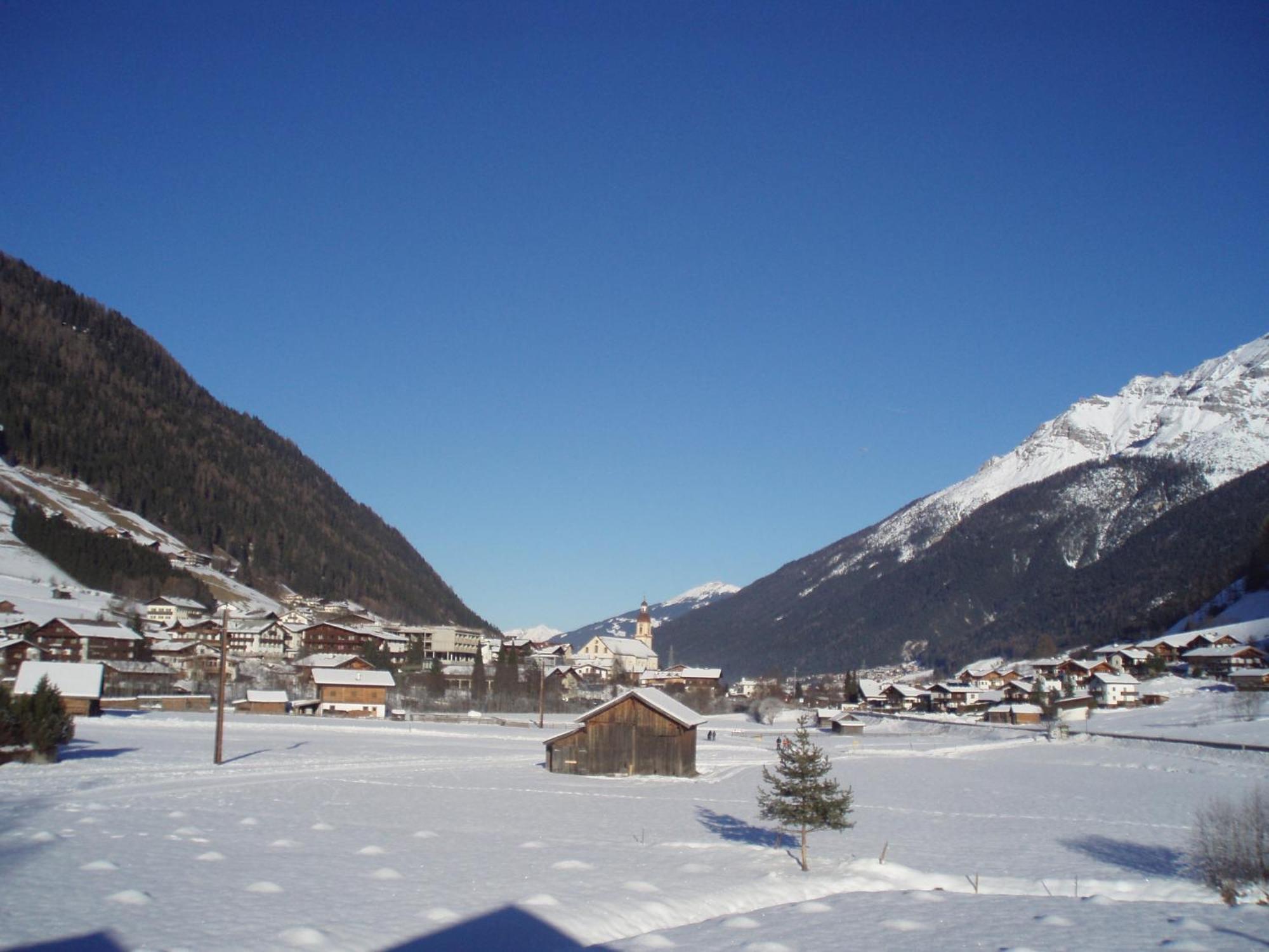 Pension Nigella Neustift im Stubaital Exteriör bild