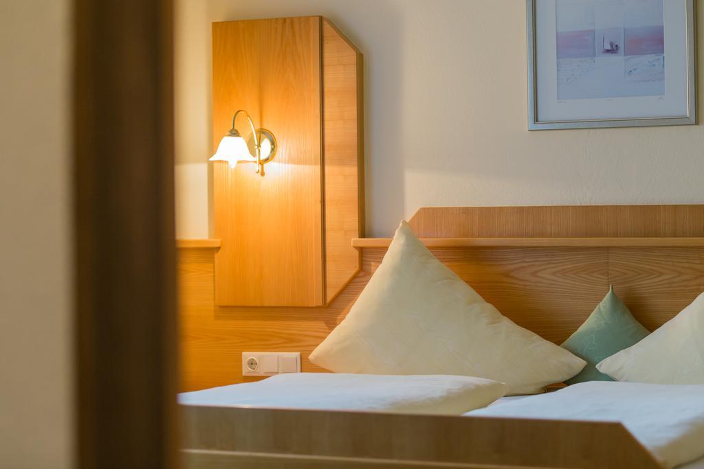 Pension Nigella Neustift im Stubaital Exteriör bild